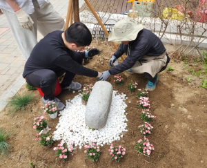 서초구, 제1기 서초정원사의 첫 결실... 장애인과 함께 만든 `동행정원`