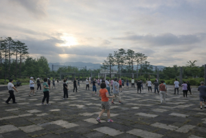 강남구, 공원서 즐기는 `야외 생활체육교실` 첫 운영