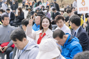 강북구의회 정초립 의원, 북서울꿈의숲 식목행사 동참…탄소중립 실천 강조