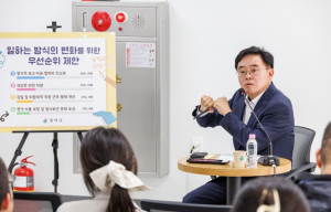 진교훈 강서구청장, 계약·인허가 담당 직원과 소통 간담회