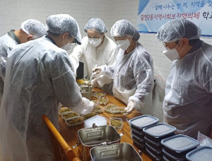 ˝남은 급식이 따뜻한 한 끼로˝ 은평구 갈현2동, 학교급식 예비식 나눔 추진
