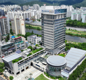 난립하는 선거 현수막…도봉구 ˝주민 불편 막는다˝