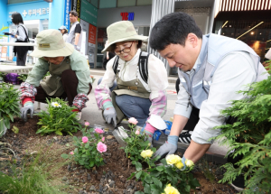 강남구, 강남역~신논현역 `걷고싶은 거리` 시민·기업이 직접 가꾼다