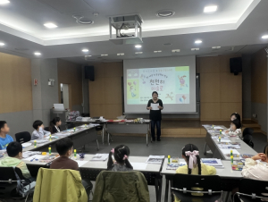강동구, ˝책과 함께 한 뼘 더 자란다˝…드림스타트 `동네방네 도서관 탐방` 운영