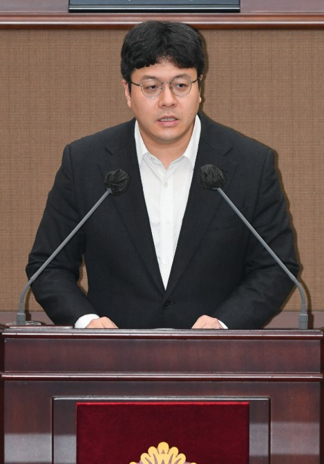 서울시의회 김동욱 의원, 서울시 및 서울시교육청에 `회복력 기르는 교육·신뢰 주는 행정` 촉구