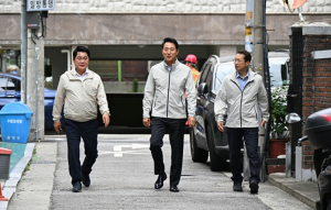 ˝빈틈없이 살핀다˝… 오세훈 서울특별시장, 관악구 침수취약지역 점검
