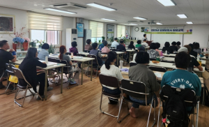 강북구, 경비원·요양보호사 취업지원 교육 운영… 참여자 모집