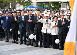 서울시의회 김영옥 보건복지위원장, `6·25전쟁 제76주년 서울특별시 기념식` 참석