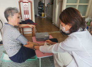 성북구 월곡2동, `의료·요양 통합돌봄서비스`로 낙상 위기 어르신 구하다