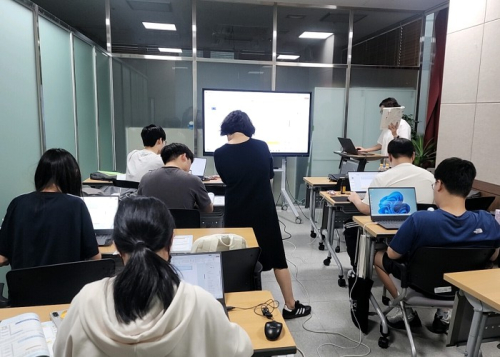 성북구, ‘청년 느린학습자 컴퓨터 자격증 도전반’ 6명 합격 결실