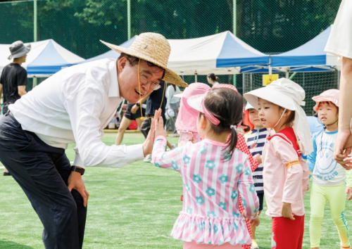 “물놀이 하러 오세요~” 강서구 ‘우장산 썸머 워터파크’ 개장