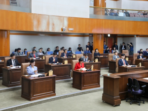 성동구의회, 제293회 임시회 개회
