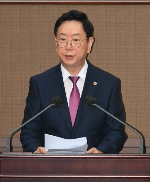 서울시의회 김광철 의원, 올림픽공원 호수에 세계적 음악분수 조성해야