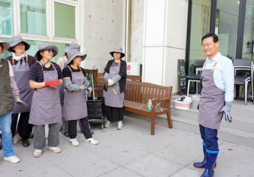 성북구, 마을정원사와 함께 공공공간에 녹색 활력 더한다